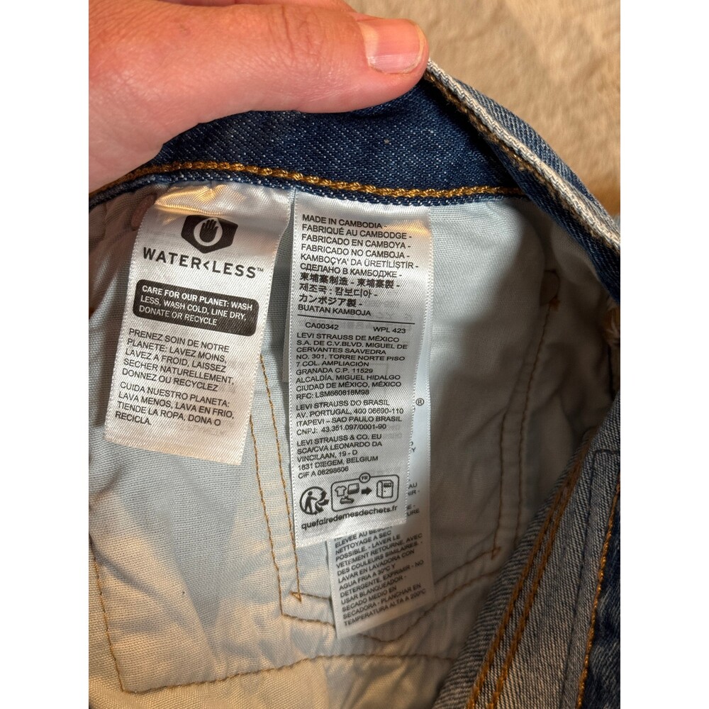 Levi's 501 Mid-Thigh High Rise Straight Fit Denim Shorts Oxnard Choice Sz 33 NWT - Picture 6 of 9